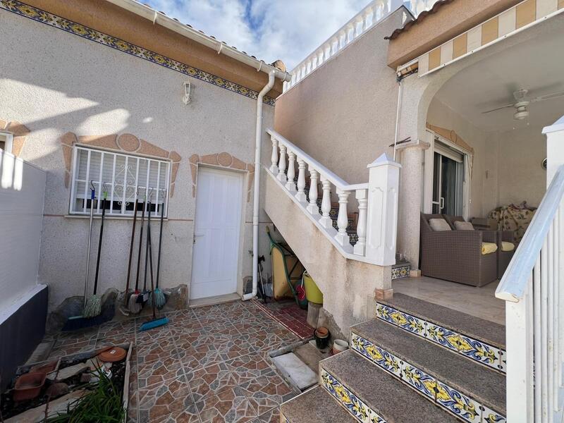 2 Cuarto Adosado en venta