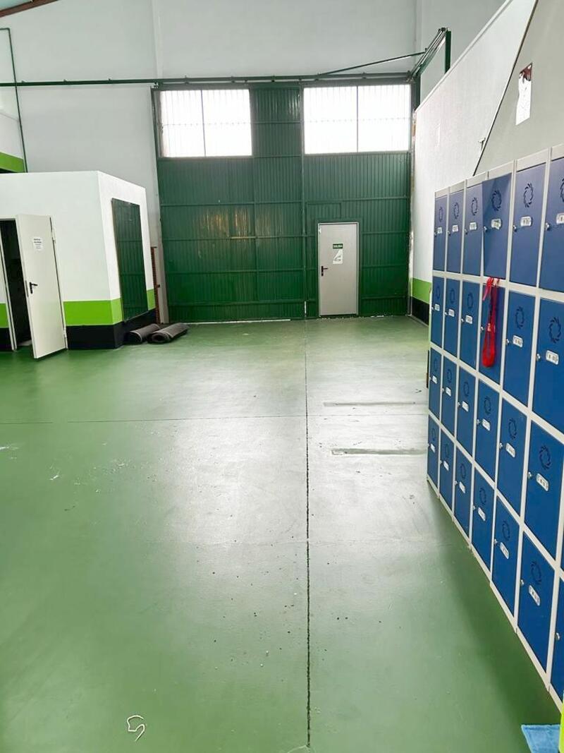 2 Cuarto Local Comercial en venta 2 Cuarto Local Comercial en venta