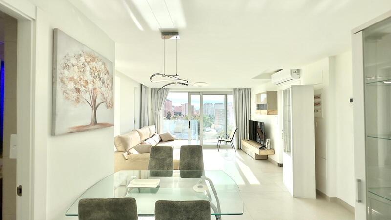 Apartamento en venta en Finestrat, Alicante