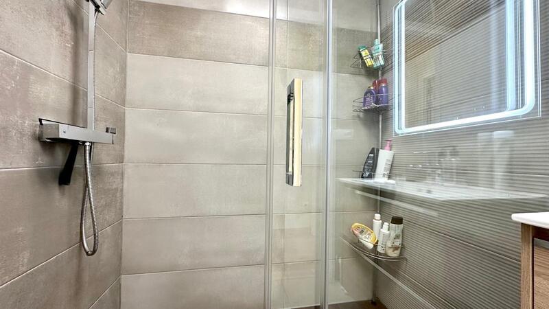 2 Cuarto Villa en venta