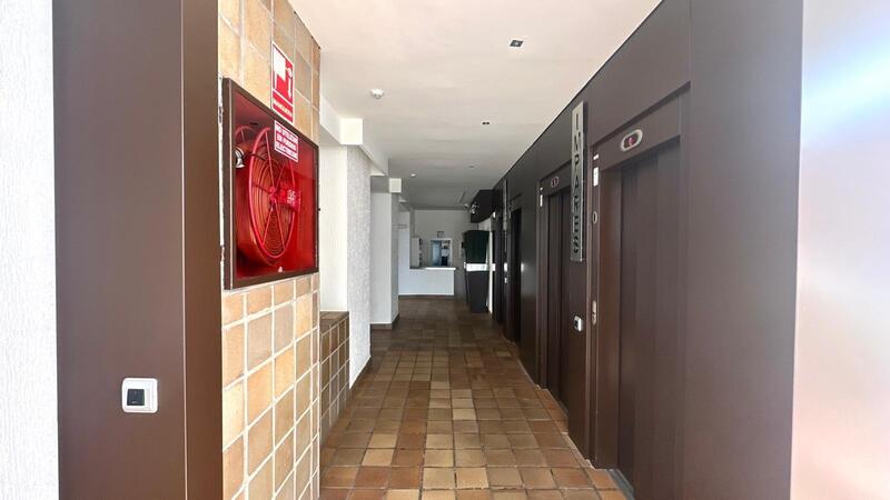 3 спальная комната квартира продается