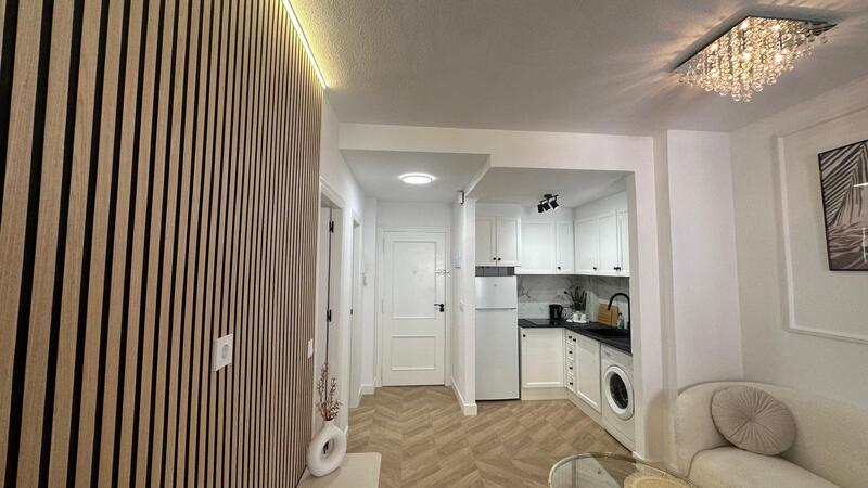 2 slaapkamer Appartement Te koop 2 slaapkamer Appartement Te koop