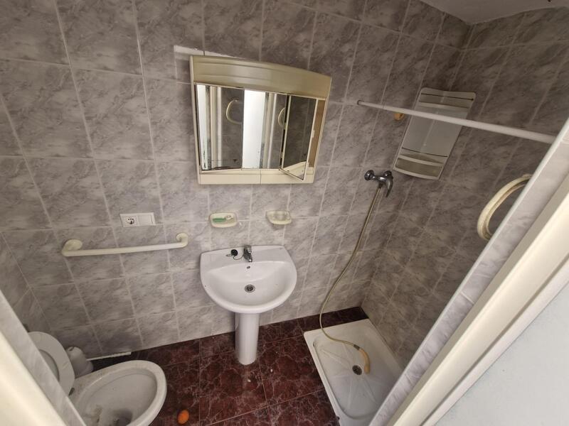 4 Schlafzimmer Stadthaus zu verkaufen