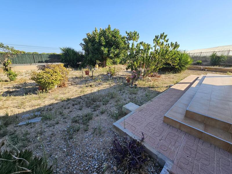 3 спальная комната Деревенский Дом продается