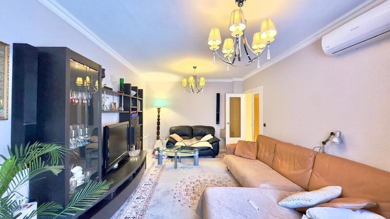 4 Schlafzimmer Appartement zu verkaufen