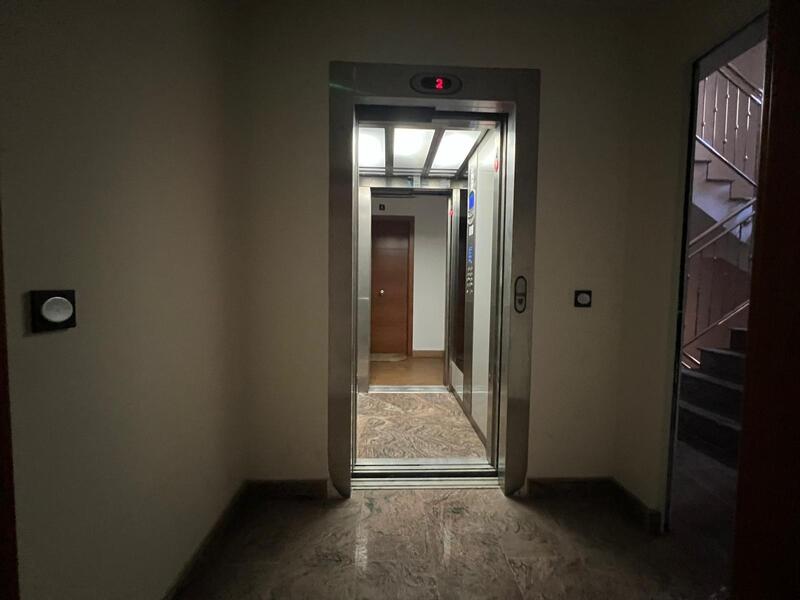 3 Schlafzimmer Appartement zu verkaufen 3 Schlafzimmer Appartement zu verkaufen