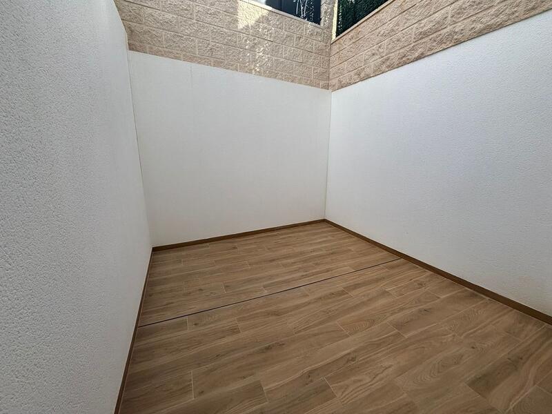 4 slaapkamer Villa Te koop 4 slaapkamer Villa Te koop