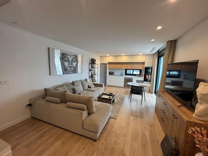 4 slaapkamer Villa Te koop 4 slaapkamer Villa Te koop