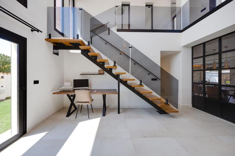 5 bedroom Villa for sale