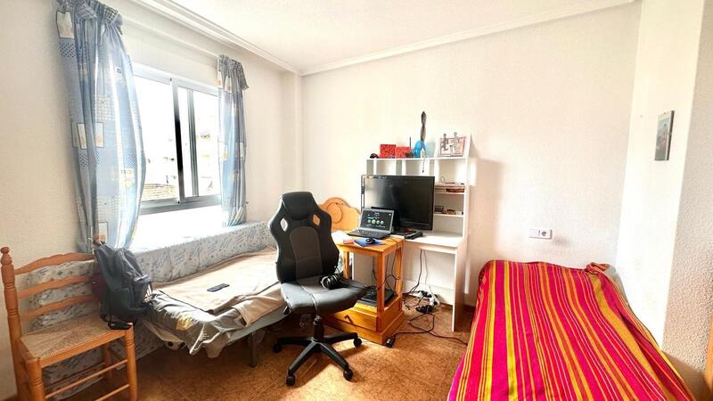 2 slaapkamer Appartement Te koop