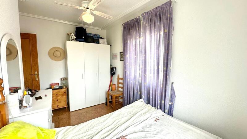 2 slaapkamer Appartement Te koop