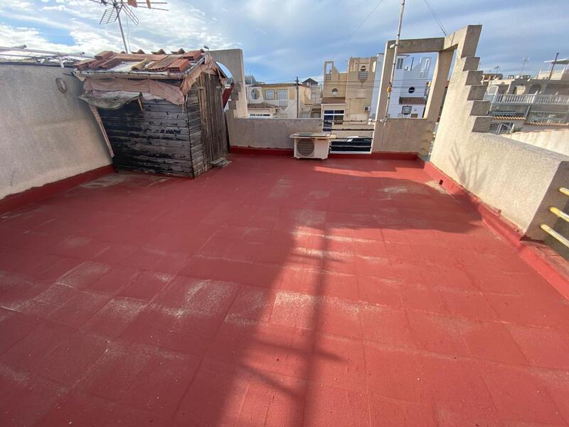 2 Cuarto Villa en venta