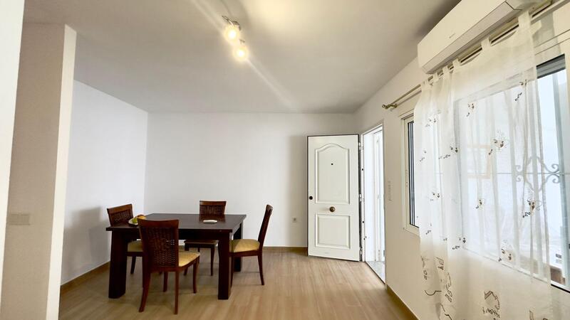 2 Cuarto Villa en venta