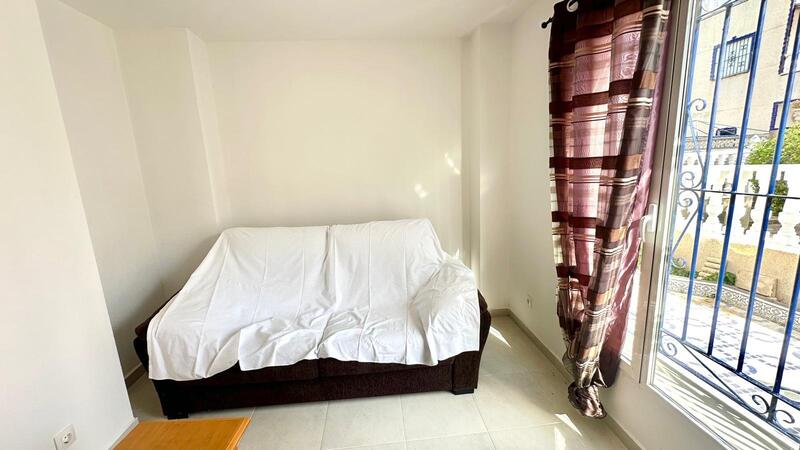 3 Schlafzimmer Stadthaus zu verkaufen