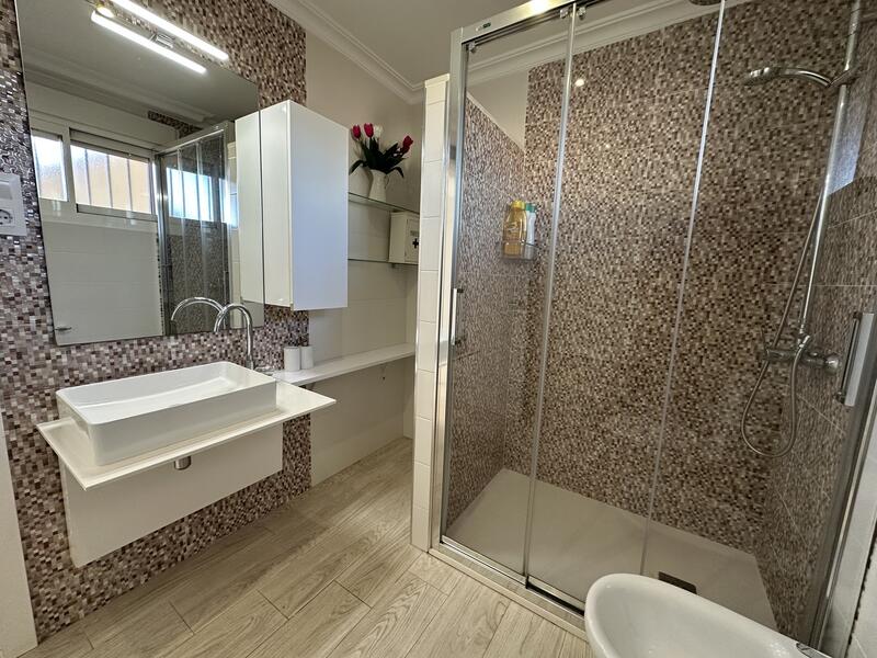 3 soverom Leilighet til salgs 3 soverom Leilighet til salgs