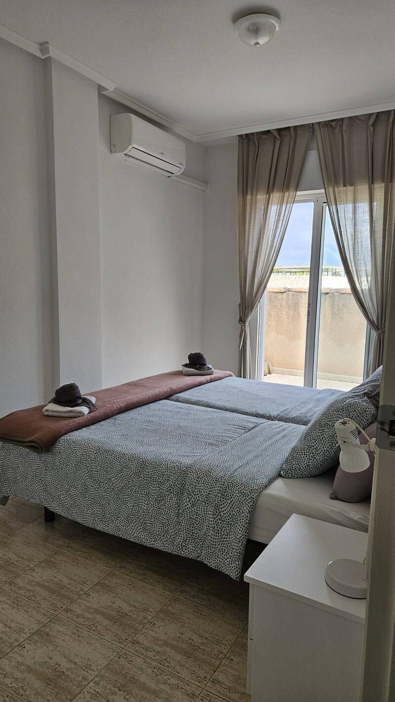 3 спальная комната квартира продается