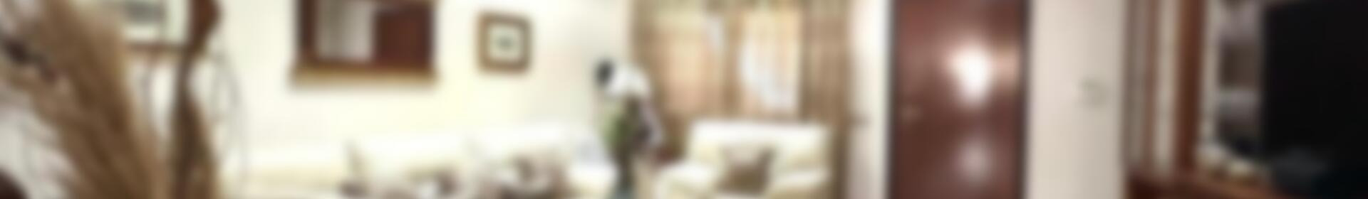 4 спальная комната городская тюрьма продается