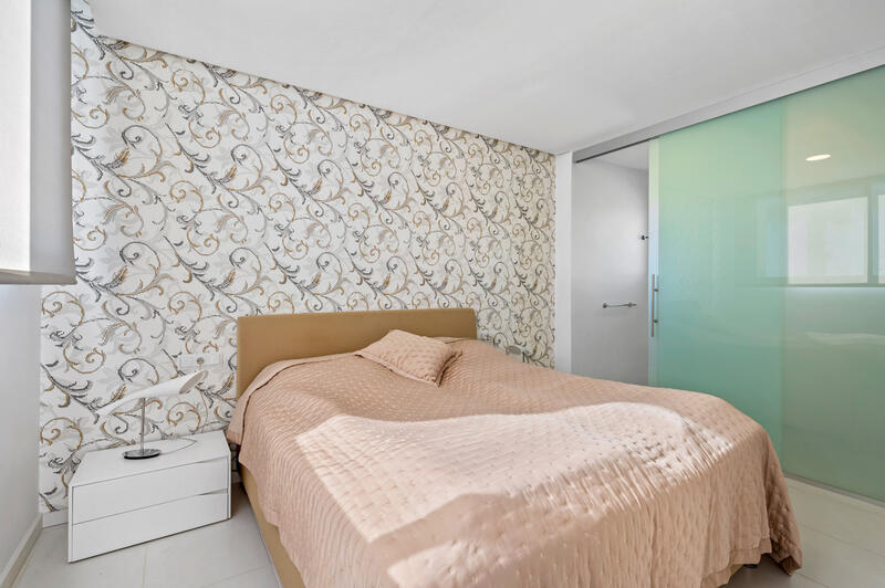 3 спальная комната вилла продается