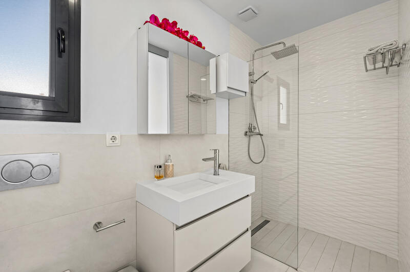 3 спальная комната вилла продается