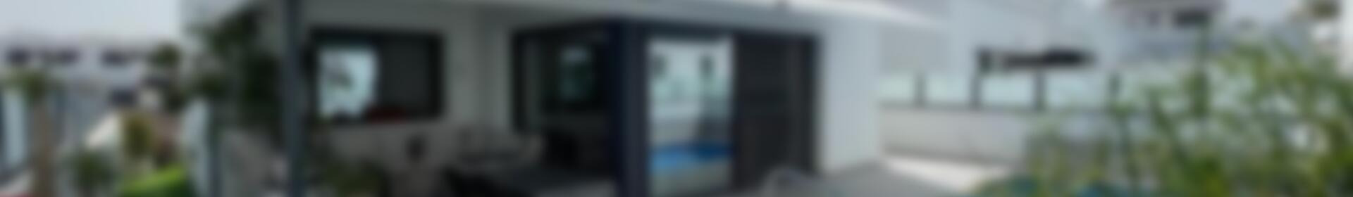 4 bedroom Townhouse for sale