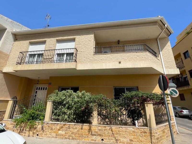 Rekkehus til salgs i Formentera del Segura, Alicante