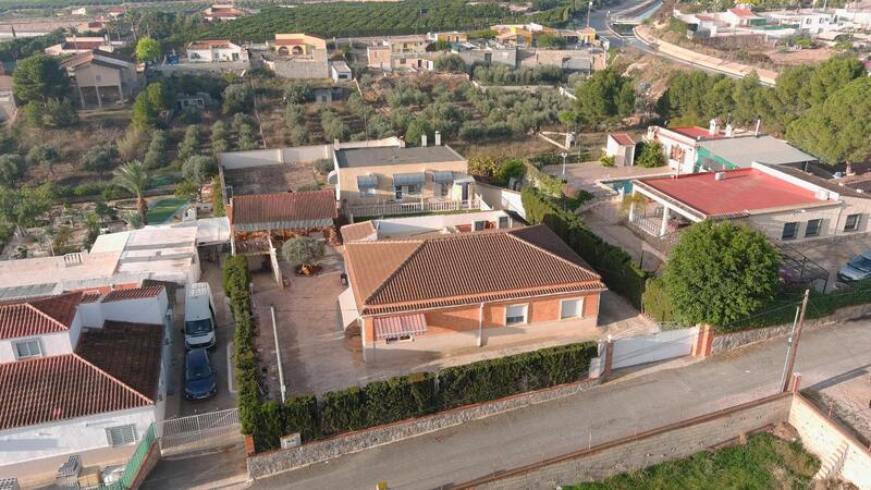Villa à vendre dans Albatera, Alicante
