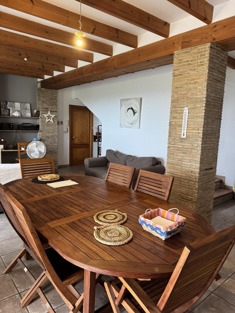 4 Cuarto Villa en venta