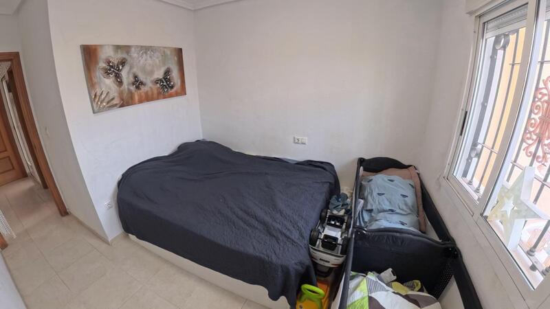 2 спальная комната квартира продается