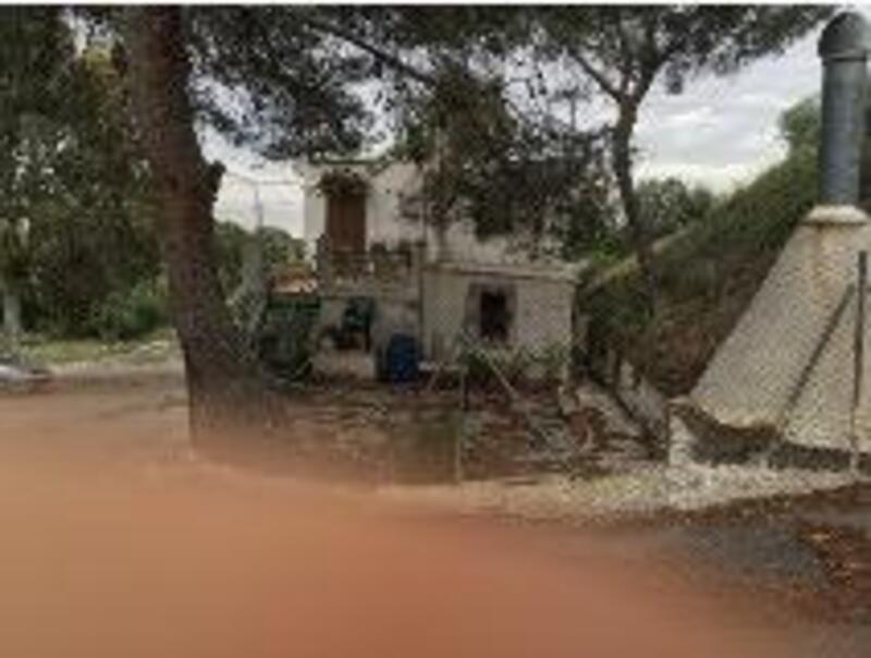 3 slaapkamer Landhuis Te koop 3 slaapkamer Landhuis Te koop