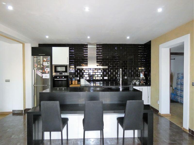 7 sovrum Lantställe till salu 7 sovrum Lantställe till salu