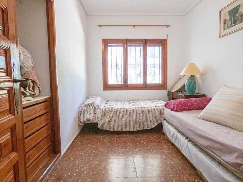 6 Cuarto Villa en venta