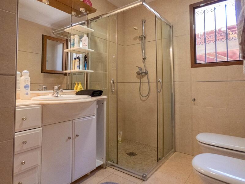 6 Cuarto Villa en venta