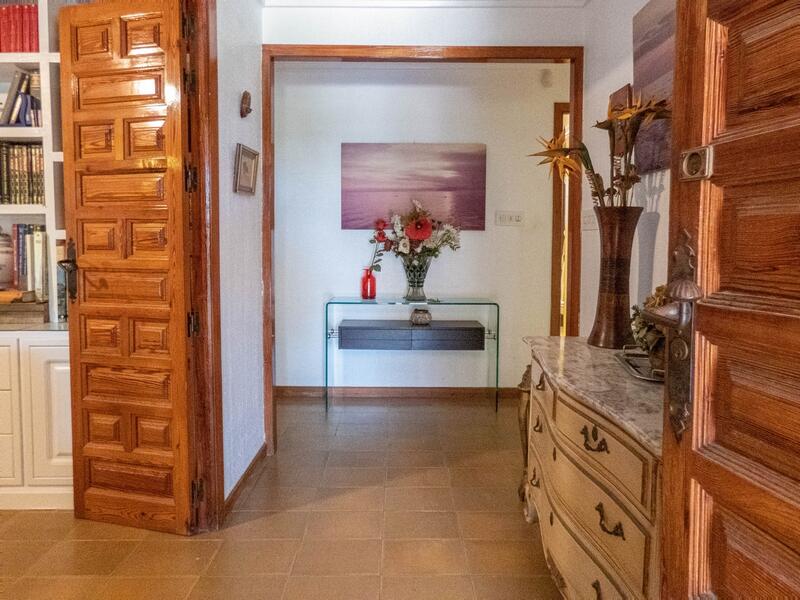 6 Cuarto Villa en venta