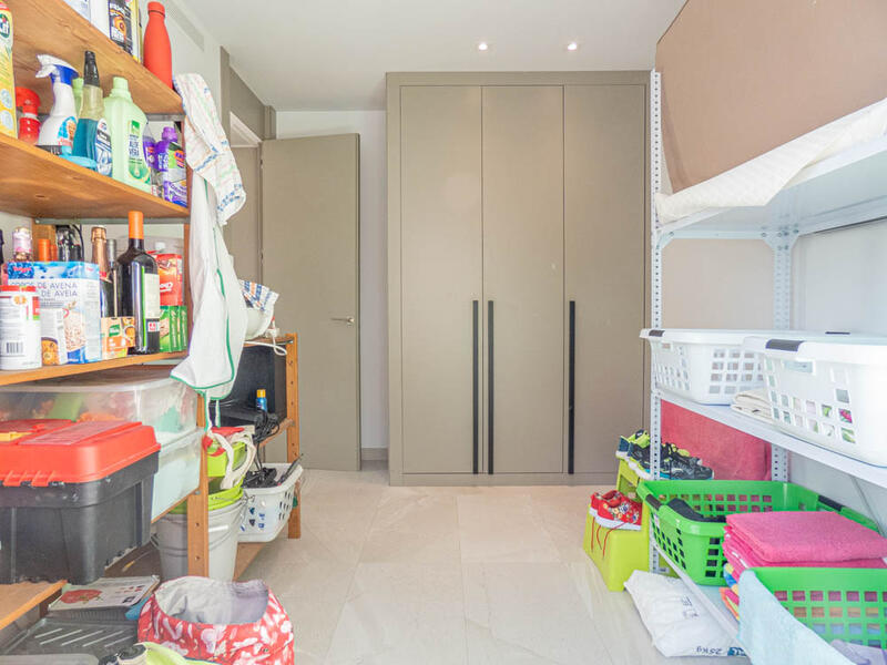 3 спальная комната вилла продается