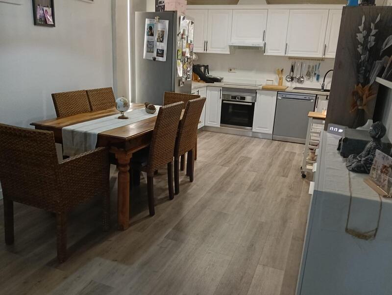 2 bedroom Townhouse for sale 2 bedroom Townhouse for sale