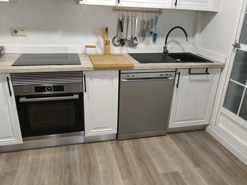 2 bedroom Townhouse for sale 2 bedroom Townhouse for sale