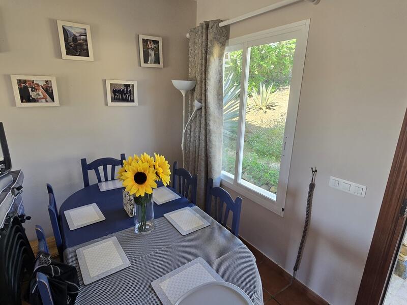 6 bedroom Villa for sale