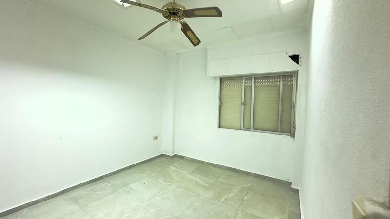 3 спальная комната квартира продается