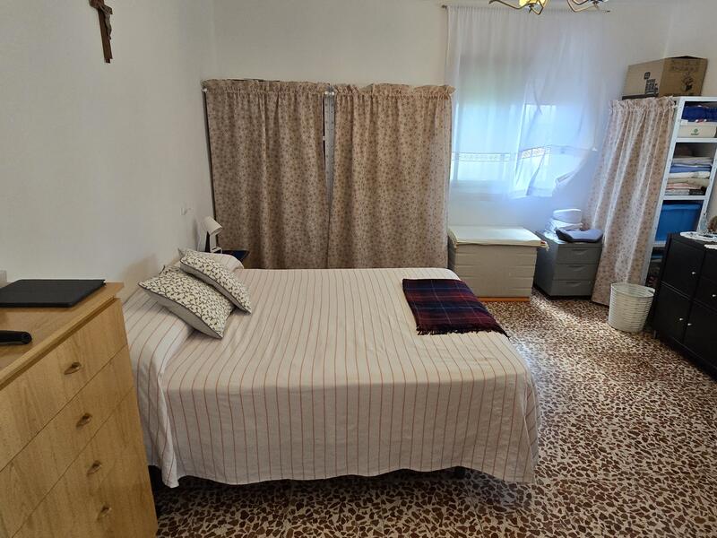 6 bedroom Townhouse for sale 6 bedroom Townhouse for sale