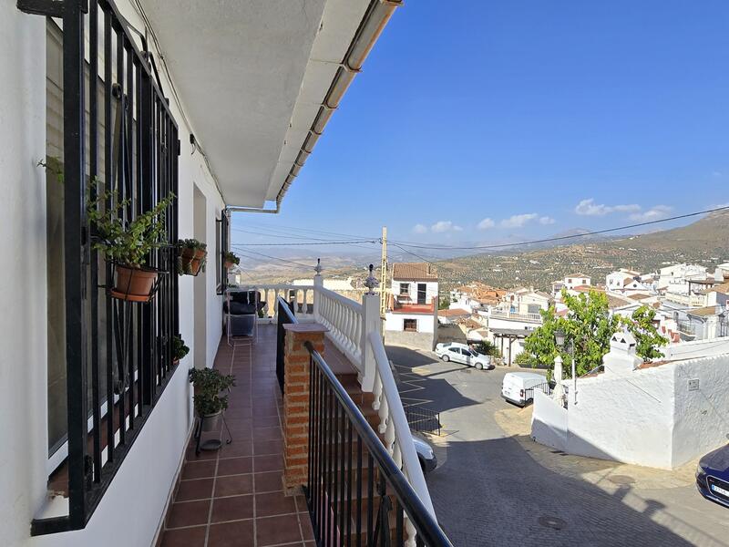 6 bedroom Townhouse for sale 6 bedroom Townhouse for sale