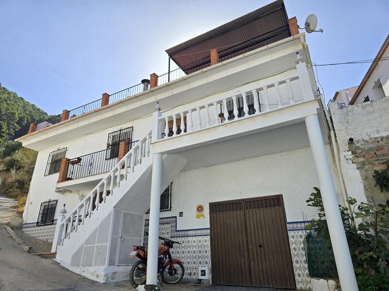 6 bedroom Townhouse for sale 6 bedroom Townhouse for sale