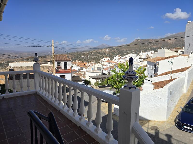 6 bedroom Townhouse for sale 6 bedroom Townhouse for sale