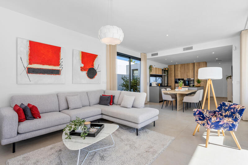 3 Schlafzimmer Villa zu verkaufen 3 Schlafzimmer Villa zu verkaufen