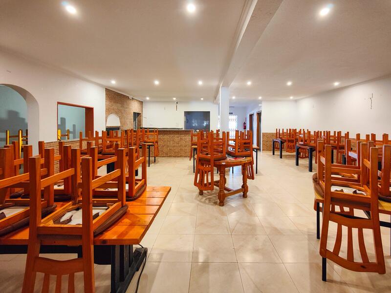 6 bedroom Commercial Property for sale