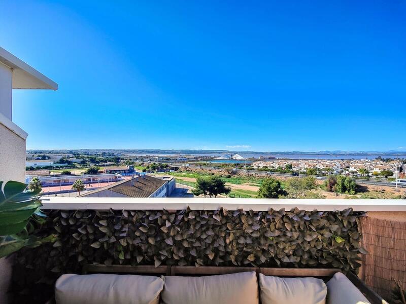 3 slaapkamer Appartement Te koop 3 slaapkamer Appartement Te koop