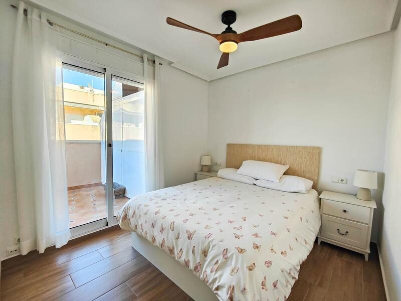 3 slaapkamer Appartement Te koop 3 slaapkamer Appartement Te koop