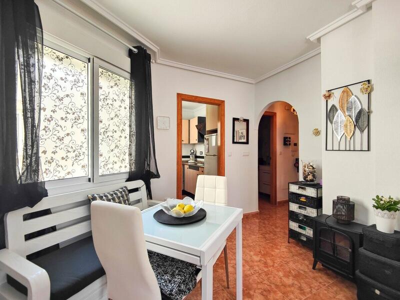 1 slaapkamer Appartement Te koop 1 slaapkamer Appartement Te koop