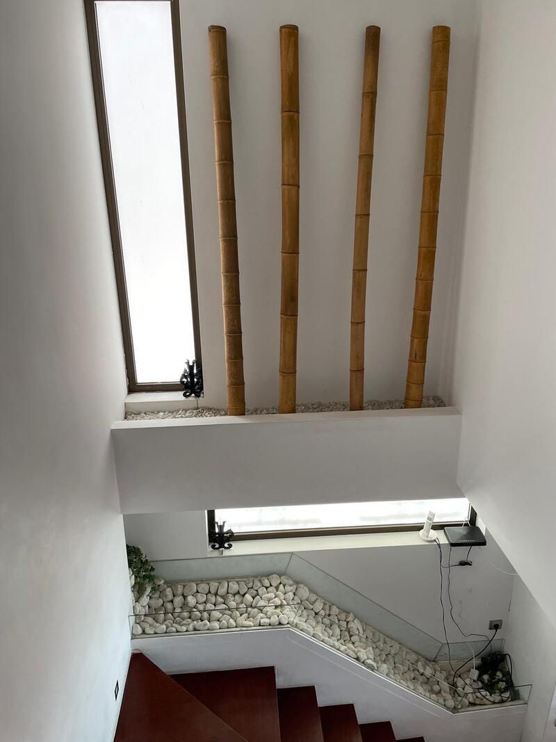 4 slaapkamer Tweezijdig Te koop 4 slaapkamer Tweezijdig Te koop