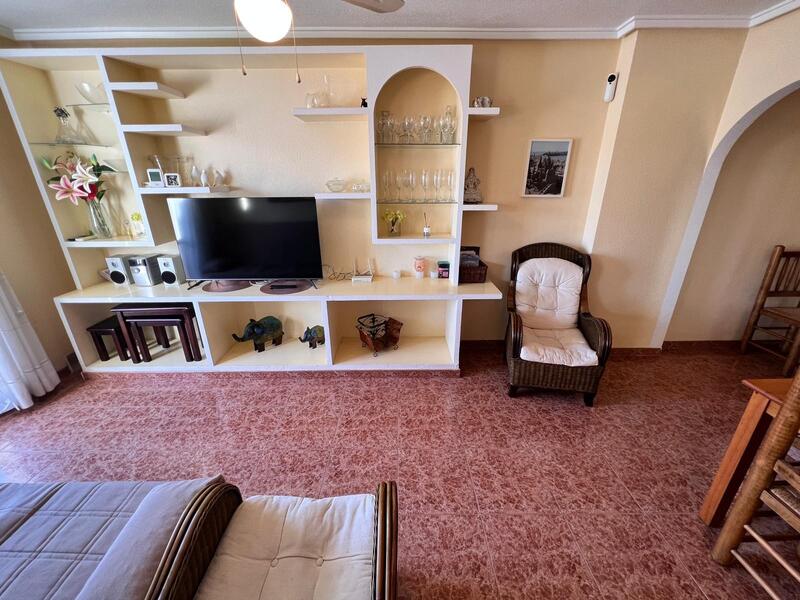 2 slaapkamer Appartement Te koop 2 slaapkamer Appartement Te koop