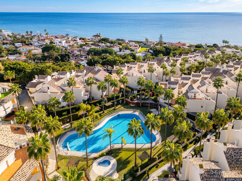 Byhus til salg i Costabella, Málaga